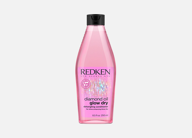 Glow Dry Detangling Conditioner от Redken, 2200 руб.