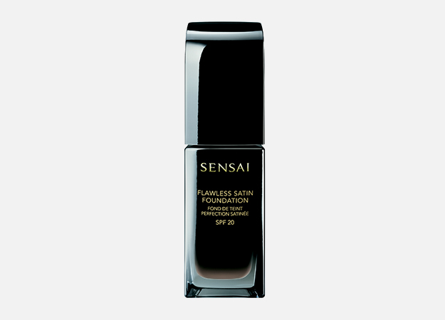 Flawless Satin Foundation от Sensai, 3 320 руб.