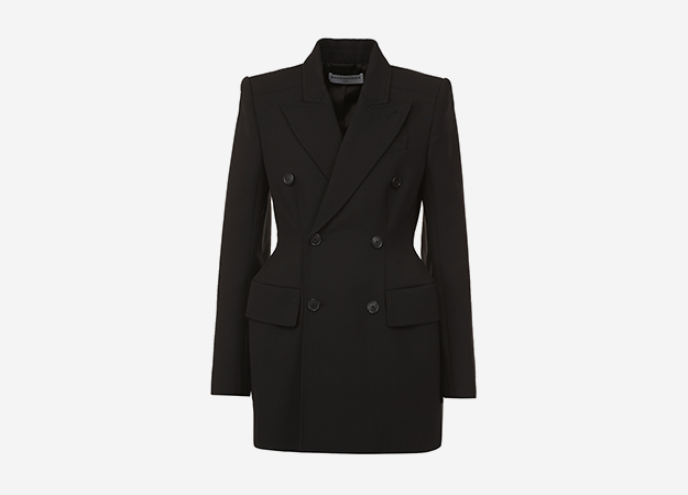 Жакет, Balenciaga<p><a style=\"\" target=\"_blank\" href=\"https://www.tsum.ru/catalog/zhakety-2505/sherstyanoy_dvubortnyy_zhaket-5191264-color-chernyy.html\">ЦУМ</a></p>