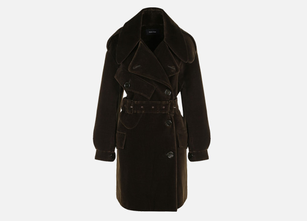Пальто, Simone Rocha<p><a style=\"\" target=\"_blank\" href=\"https://www.tsum.ru/catalog/palto_i_plashchi-2527/ukorochennye_barkhatnoe_palto_s_poyasom-5211403-color-khaki.html\">ЦУМ</a></p>