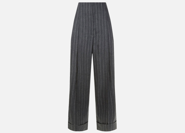 Брюки, Brunello Cucinelli<p><a style=\"\" target=\"_blank\" href=\"https://www.harrods.com/en-gb/brunello-cucinelli/pinstripe-wide-leg-trousers-p000000000005852394?ranMID=36666&amp;ranEAID=Hy3bqNL2jtQ&amp;ranSiteID=Hy3bqNL2jtQ-XXKX_nDFKNzHu.OTwWAqsg&amp;cid=LS&amp;utm_source=Affiliate&amp;utm_medium=RakutenAffiliate&amp;utm_campaign=Hy3bqNL2jtQ&amp;utm_content=10&amp;siteID=Hy3bqNL2jtQ-XXKX_nDFKNzHu.OTwWAqsg\">harrods.com</a></p>