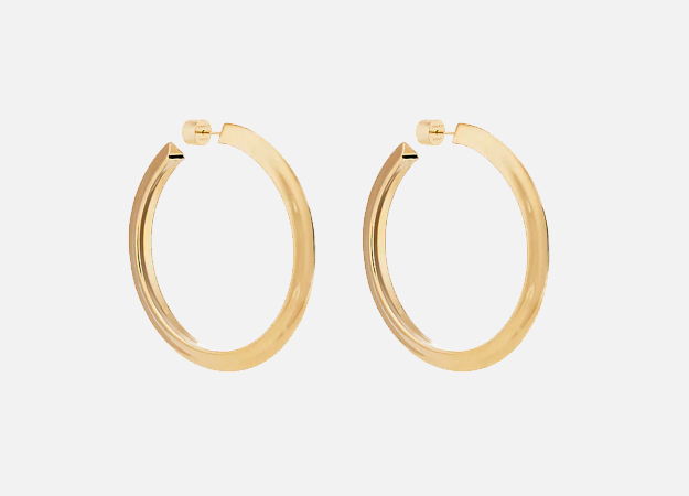 Серьги, Jennifer Fisher<p><a style=\"\" target=\"_blank\" href=\"https://www.barneys.com/product/jennifer-fisher-karla-hoop-earrings-505450045.html\">barneys.com</a></p>