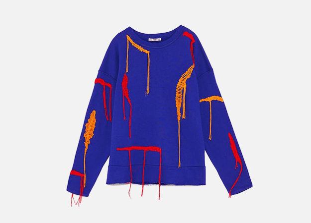 Толстовка<p><a style=\"\" target=\"_blank\" href=\"https://www.zara.com/ru/ru/%D1%82%D0%BE%D0%BB%D1%81%D1%82%D0%BE%D0%B2%D0%BA%D0%B0-%D1%81-%D0%B2%D1%8B%D1%88%D0%B8%D0%B2%D0%BA%D0%BE%D0%B9-%D0%B8-%D0%B1%D0%B0%D1%85%D1%80%D0%BE%D0%BC%D0%BE%D0%B9-p00085004.html?v1=5869541&amp;v2=364001\">Zara</a></p>