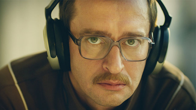 Кадр из фильма \"Хороший мальчик\" Оксаны Карас