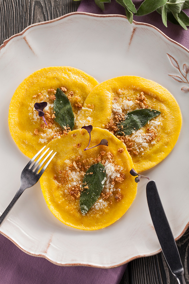 Домашние равиоли с тыквой (630 р.)