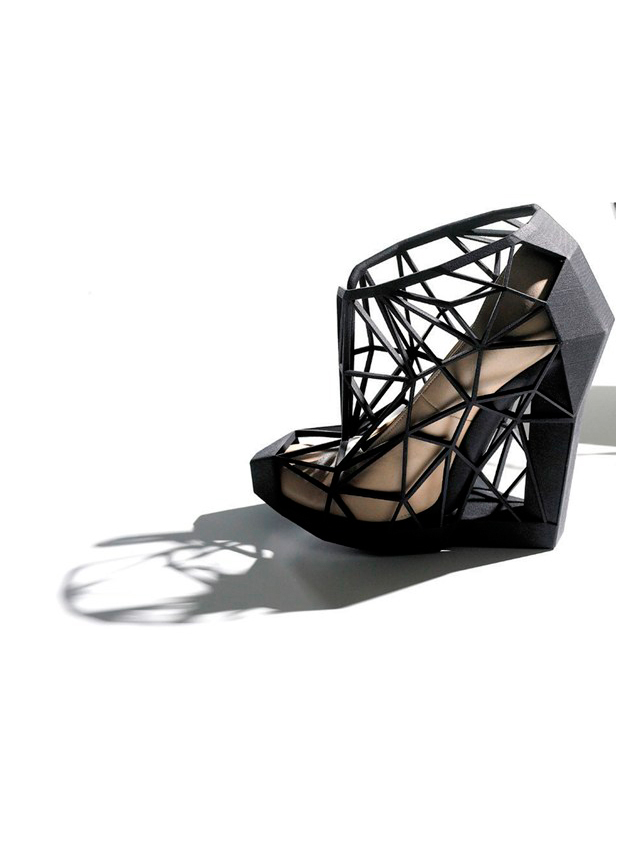 Андреа Чавес, Invisible Naked, 2011