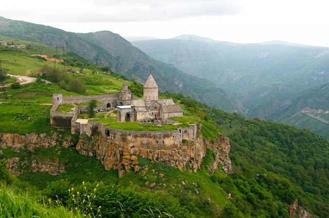 Татевский монастырь