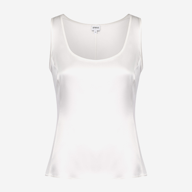 Шелковый топ Armani Collezioni. Было - 15 000 рублей. Стало - 7 500 рублей.