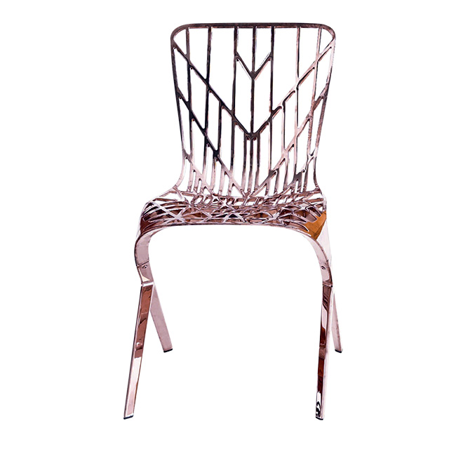 Skeleton, колл.  Washington, диз. Д. Аджайе,   Knoll. Модель из литого   алюминия, также доступна   в черном, сером и зеленом   цветах. Серия выпущена к   75-летию бренда