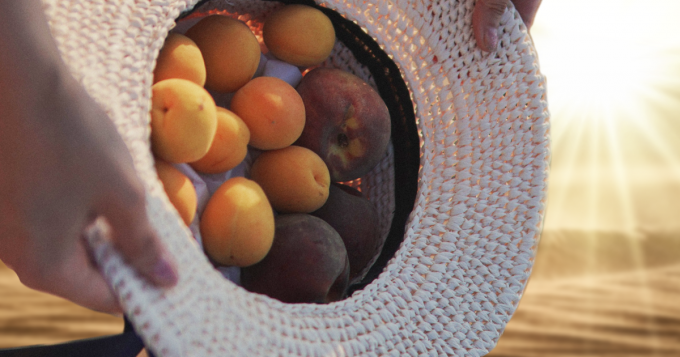 Как подготовить кожу к загару с помощью питания