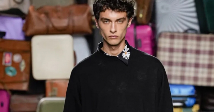 Moschino, коллекция menswear весна-лето 2025
