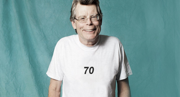 Стивену Кингу — 70 лет. Как он дожил до такого возраста