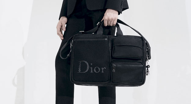 Dior выпустил коллекцию мужских сумок