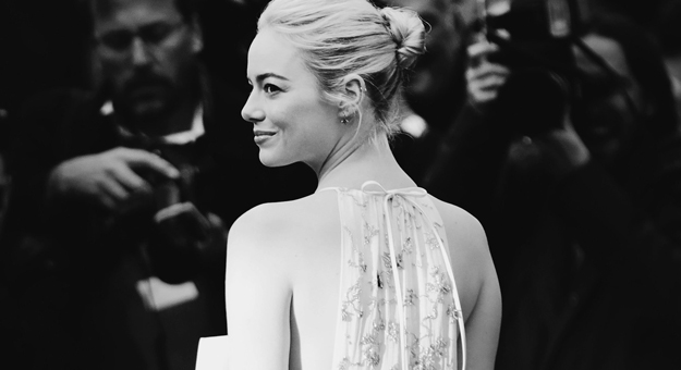 Эмма Стоун будет носить Louis Vuitton два года