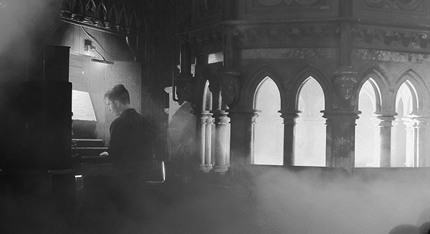 Инструкция: как слушать современную музыку для органа