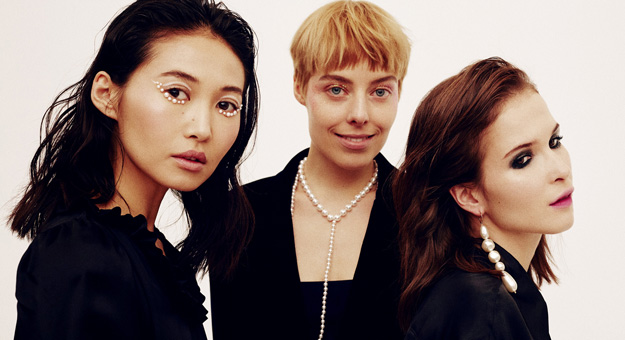 Новогодний макияж от 3 до 12 минут — съемка Buro 24/7