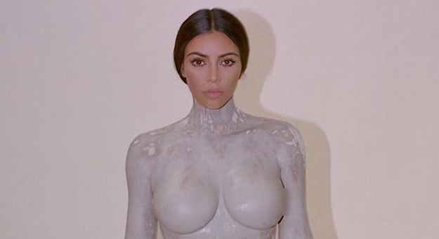 Ким Кардашьян выпустит новый аромат во флаконе в форме своего тела