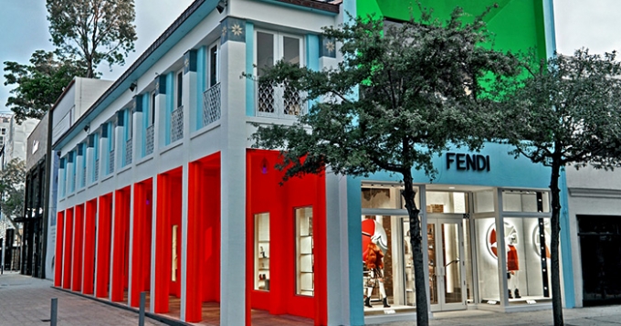 Курс на Майами: Fendi открыл бутик в Miami Design District