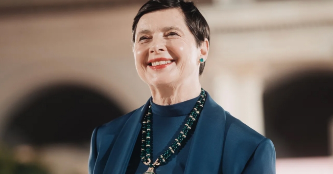 Изабелла Росселлини присоединилась к касту сериала «Красота» Райана Мерфи