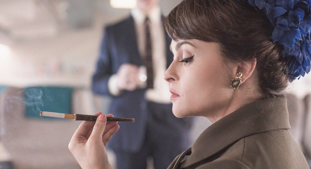 Появился первый кадр с Хеленой Бонем Картер в образе принцессы Маргарет из «Короны»