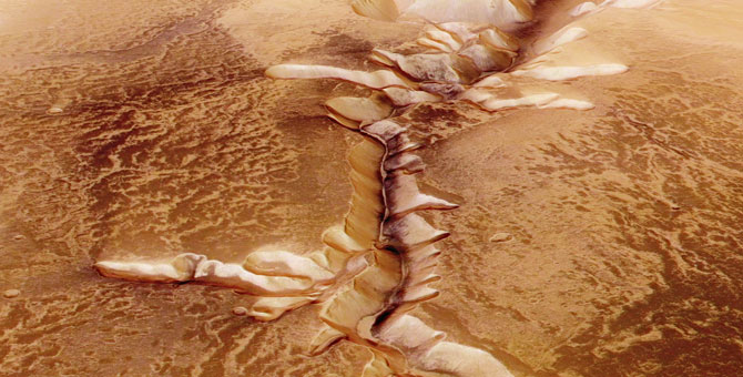 На Марсе приземлился зонд InSight для внутреннего изучения планеты