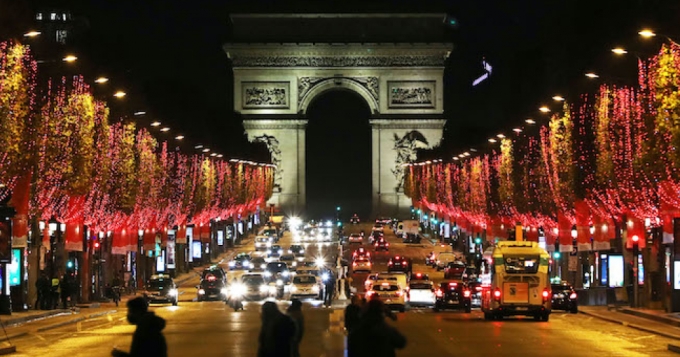 Коронавирус во Франции 2.0: новый локдаун в столице, обострение экстремизма и несдающиеся парижане