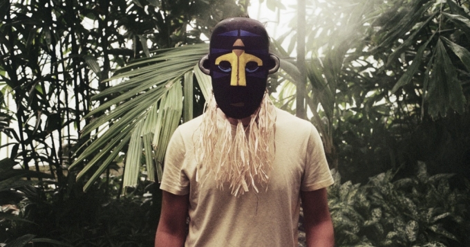 Кавер-версия Girls Love Beyoncé от SBTRKT