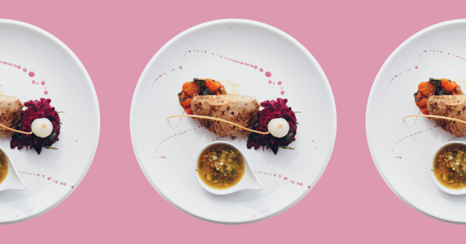 Новости ресторанов: романтический ужин для одиночек и средиземноморская кухня в Хамовниках