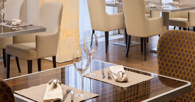 Ресторан \"Север-Юг\" при отеле StandArt