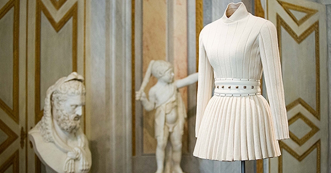 Высокая мода и скульптура: все подробности экспозиции Аззедина Алайи в Галерее Боргезе