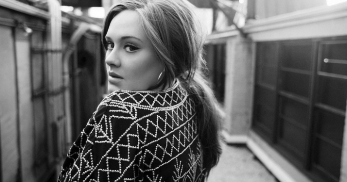 \"Что сделано, то сделано\" — Адель написала письмо поклонникам о новом альбоме