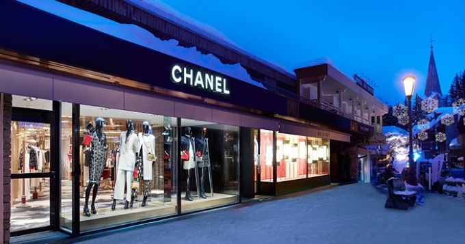 Временный бутик Chanel в Куршевеле