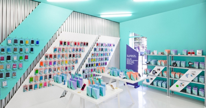 Графический редизайн магазина Doctor Manzana в Валенсии