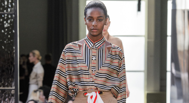 Первая коллекция Рикардо Тиши для Burberry