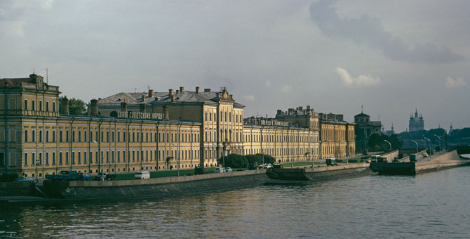 Санкт-Петербург стал самым популярным новогодним направлением у россиян