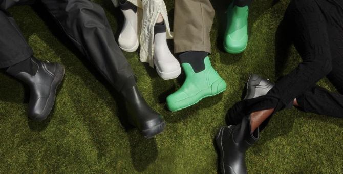 Ambush выпустил резиновые сапоги для дождливой погоды