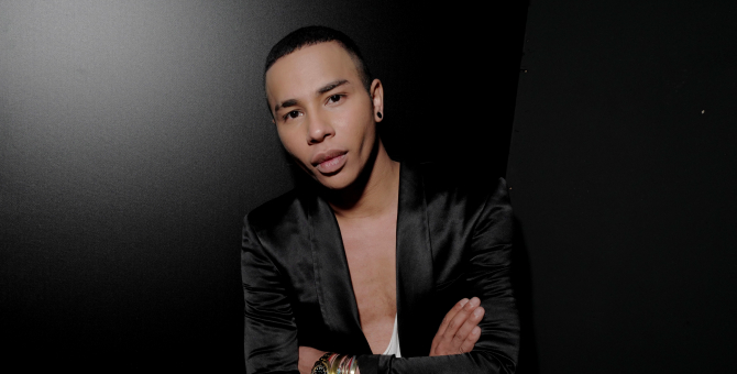 Balmain создал аватар Оливье Рустена для презентации новой круизной коллекции