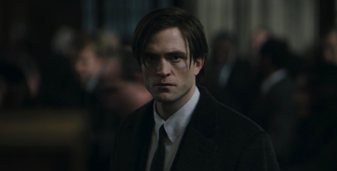 Warner Bros. не выпустит «Бэтмена» с Робертом Паттинсоном в следующем году