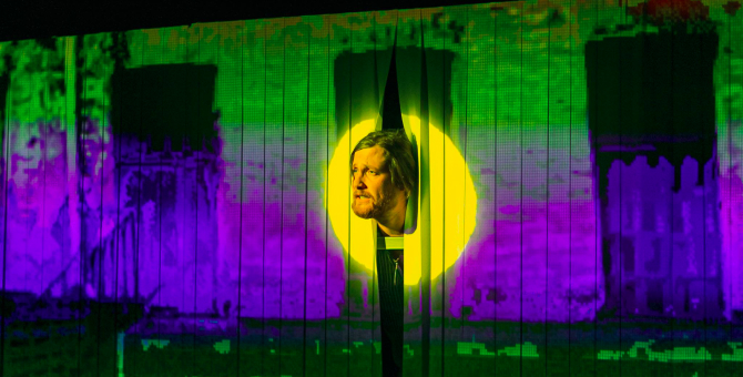 В театре «Практика» покажут спектакль о жителях Ивангорода и Нарвы