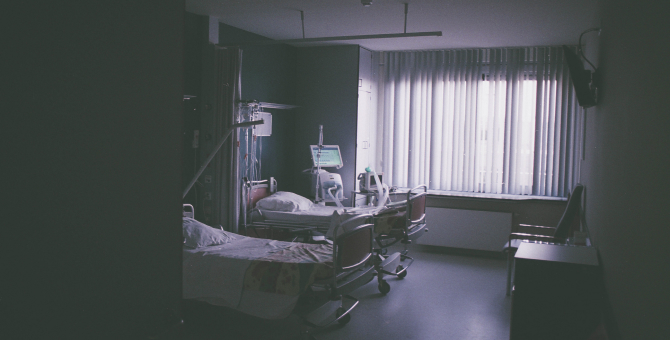 В Китае от коронавируса умерли более тысячи человек