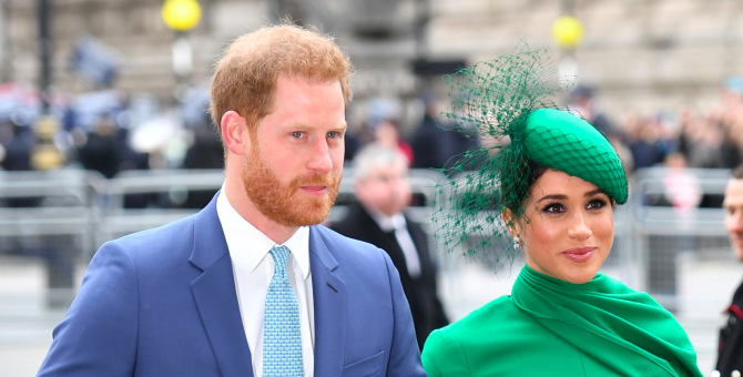 Меган Маркл и принц Гарри призвали поддержать медработников во время пандемии коронавируса