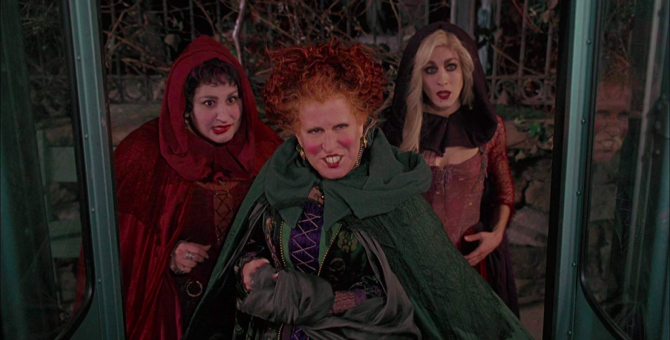 Disney работает над сиквелом фильма о ведьмах «Фокус-Покус»