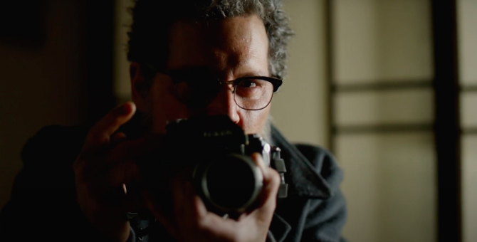 Джонни Депп играет фотографа Life в трейлере драмы «Минамата»