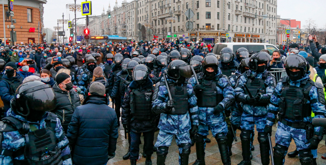 На акциях в поддержку Алексея Навального задержали более 3 тысяч человек