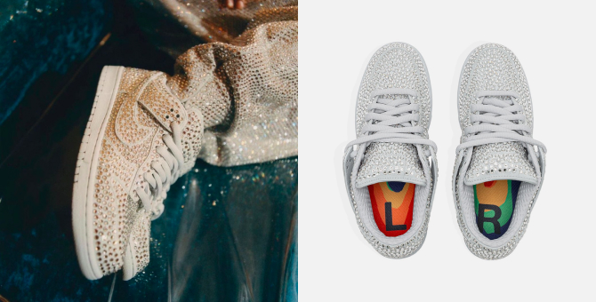 Nike выпустил кроссовки, полностью покрытые кристаллами Swarovski