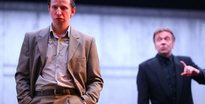 «Рамблер» проведет трансляции спектаклей, номинированных на «Золотую маску»