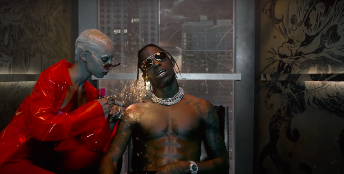 Трэвис Скотт показал клип на трек «Highest in the Room» и выпустил новый мерч