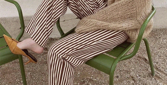 Естественность и минимализм: блогер Настя Рыстова собирает базовый гардероб на лето