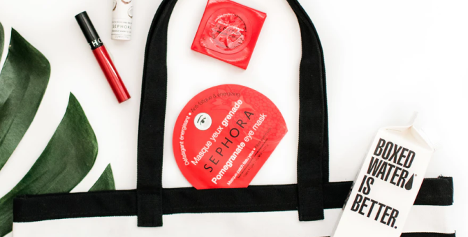 Sephora приостанавливает работу магазинов на территории РФ