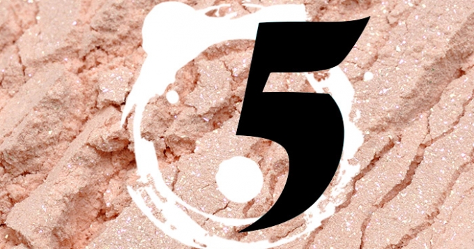 5 вопросов о весеннем макияже ведущим визажистам